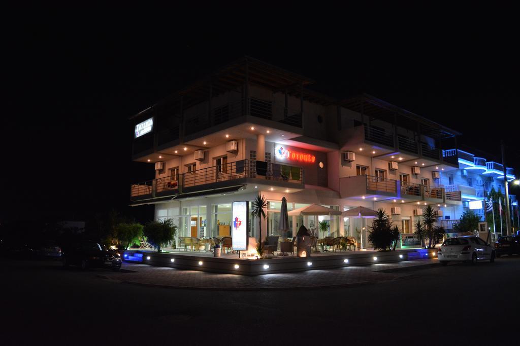 Hotel Toronto Paralía 외부 사진