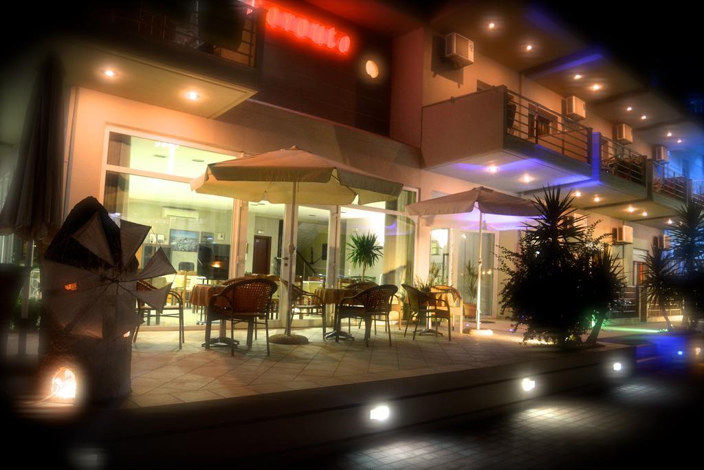 Hotel Toronto Paralía 외부 사진